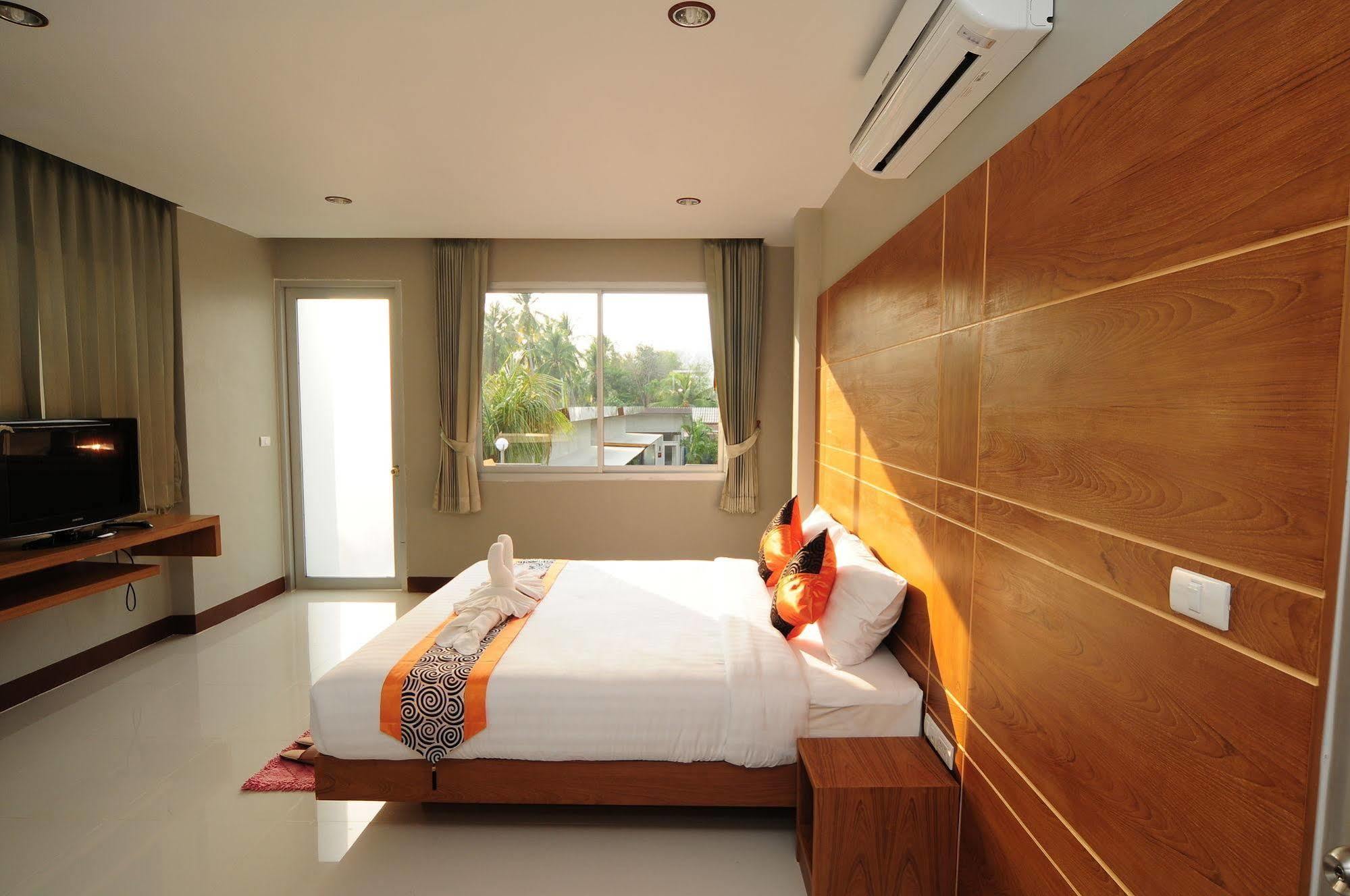 Phu Nana Boutique Hotel - Sha Plus Rawai Екстер'єр фото